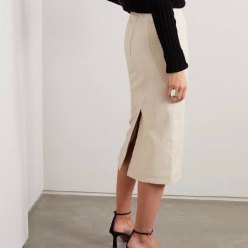 Pencil skirt high waisted